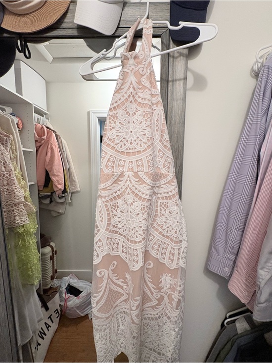 Lulus Dresses & Skirts - Lulu's nude and White Lace Halter Midi Dress